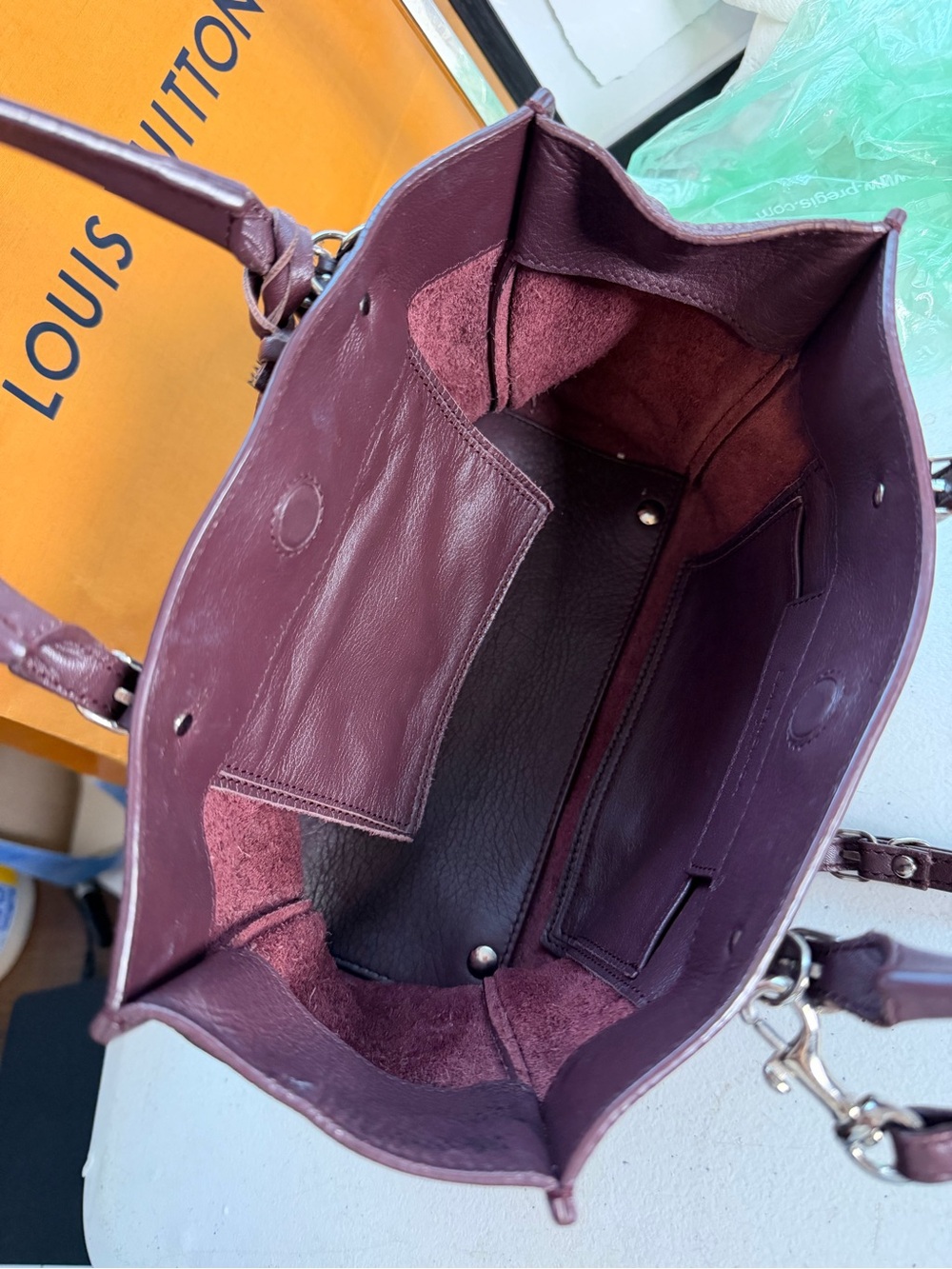 Balenciaga Papier Mini A4 Tote Burgundy Leather Crossbody - Picture 11 of 15